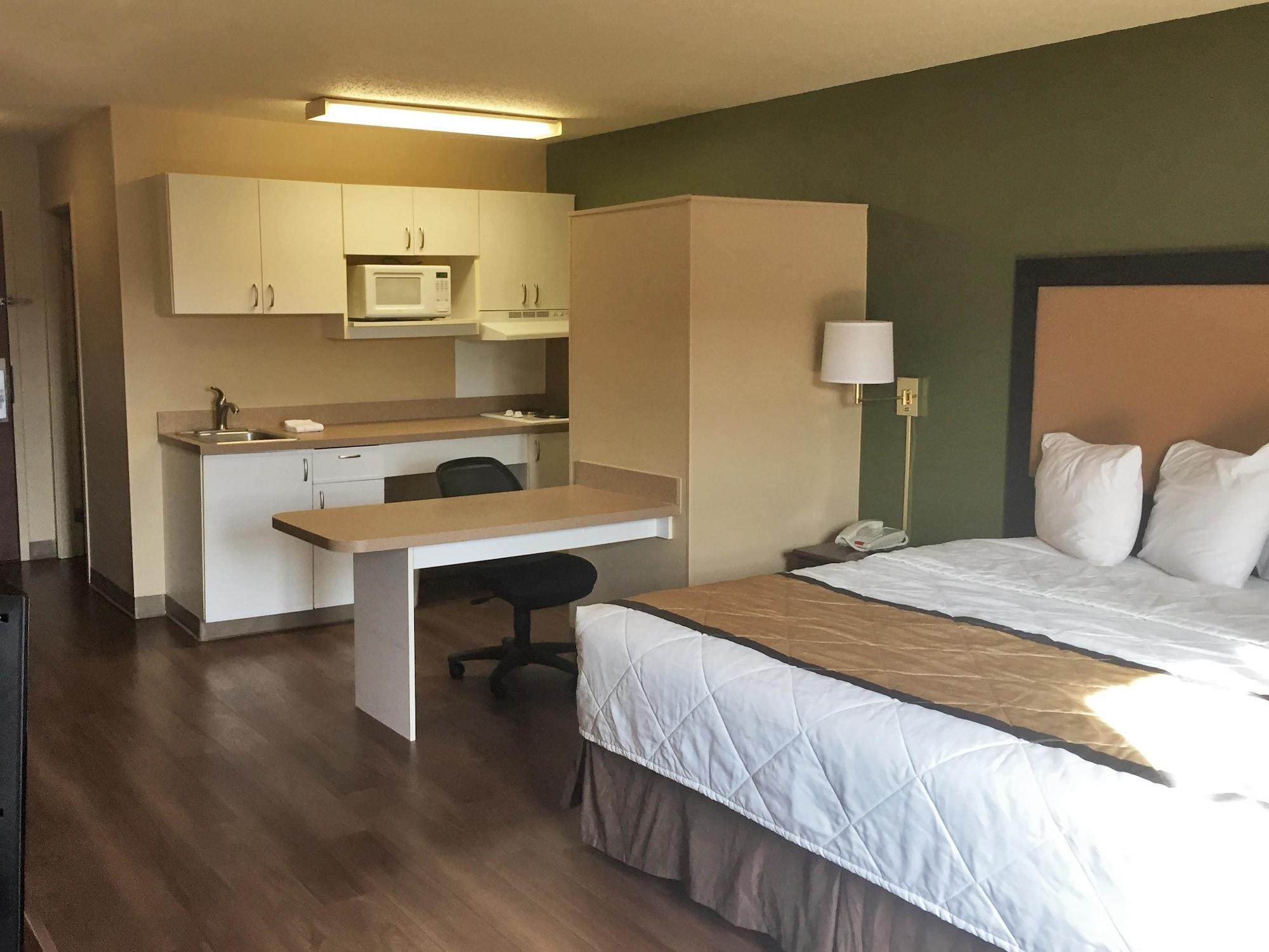 Extended Stay America Select Suites - Detroit - Novi - Haggerty Road Northville Esterno foto