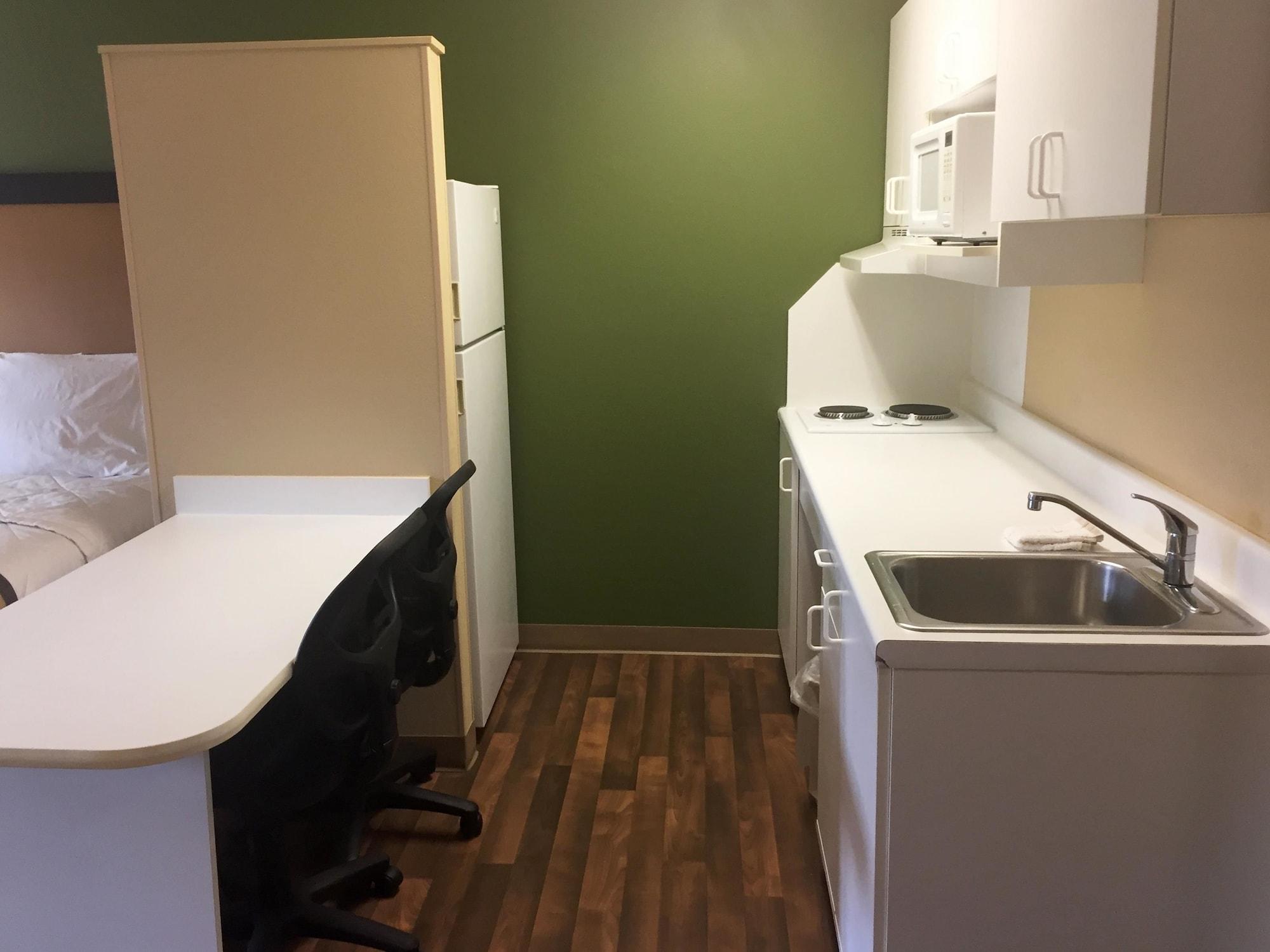 Extended Stay America Select Suites - Detroit - Novi - Haggerty Road Northville Esterno foto