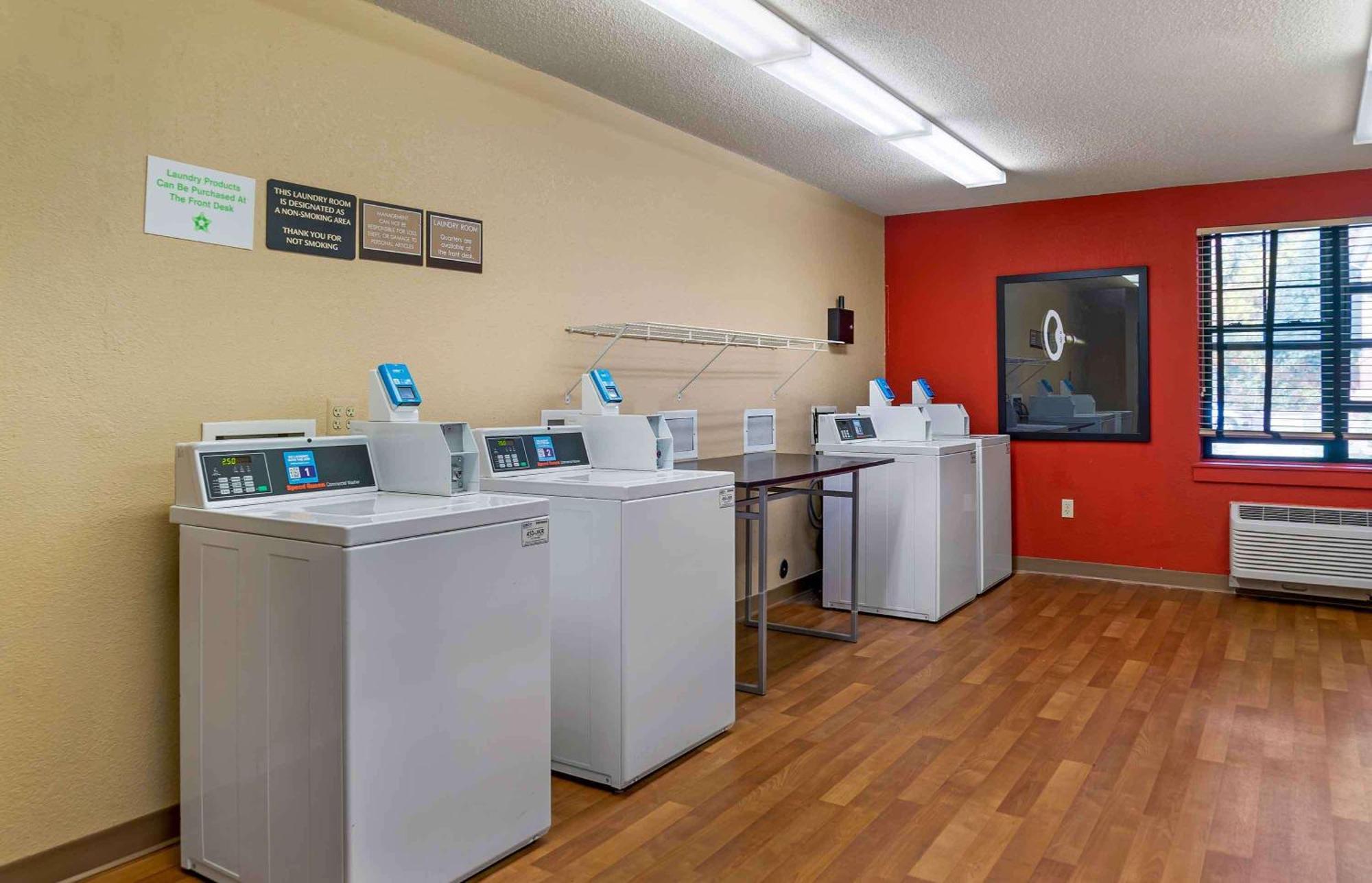 Extended Stay America Select Suites - Detroit - Novi - Haggerty Road Northville Esterno foto